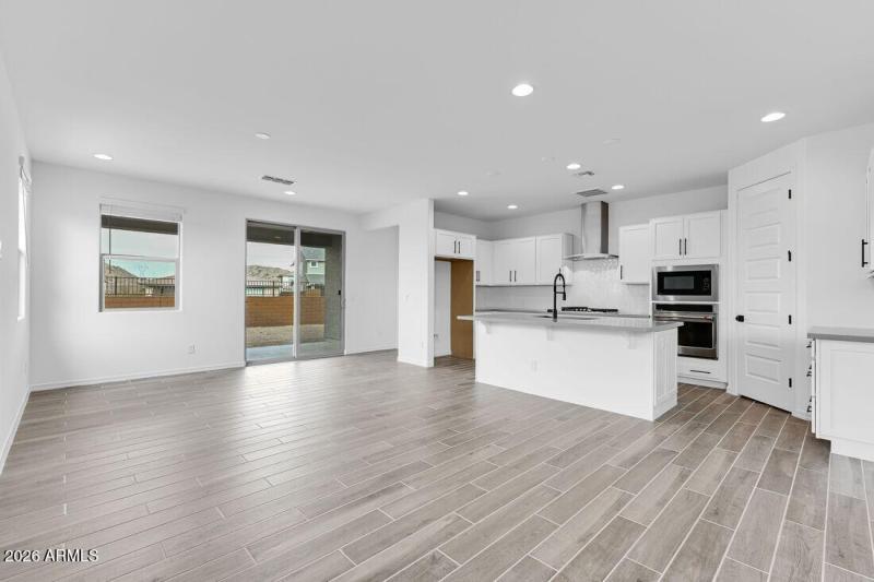 hj-az-phoenix-lucero-sandstone-lot-61-tv