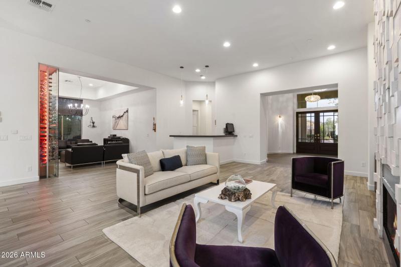 Spacious Open Living Layout w Tile Floor