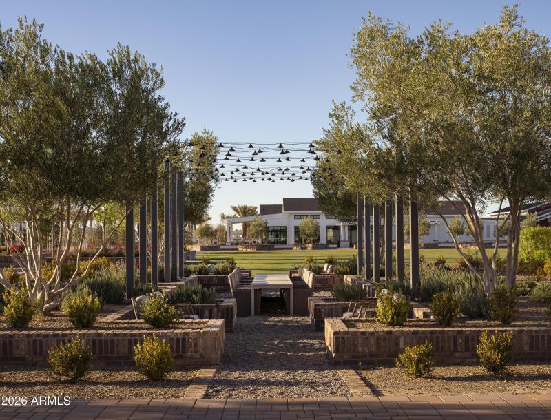 Sterling Grove Clubhouse Yard