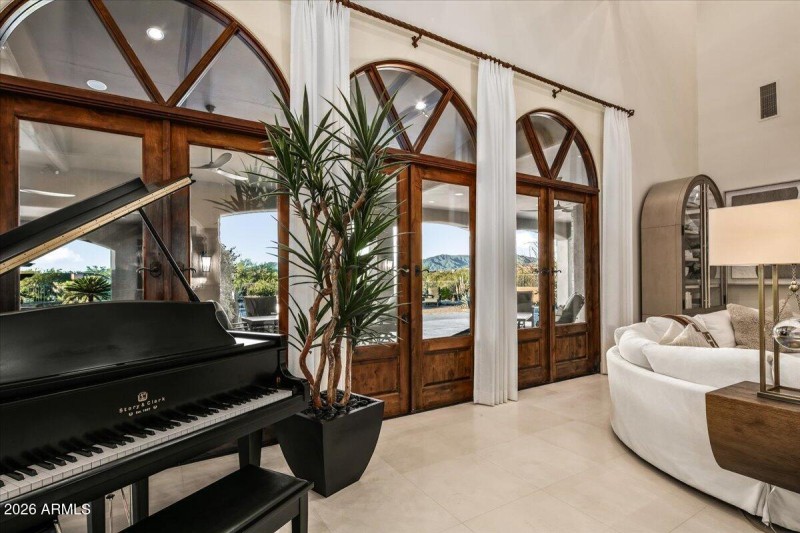 15-Living Areas To Patios