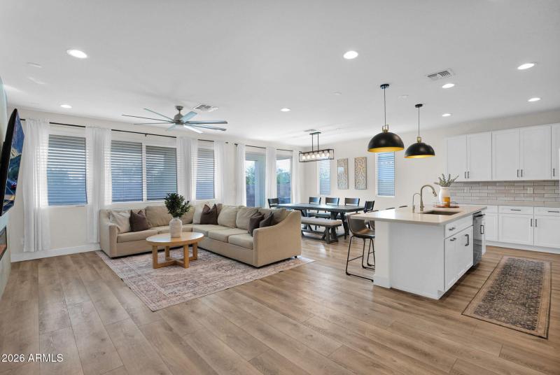 21-web-or-mls-P1459602