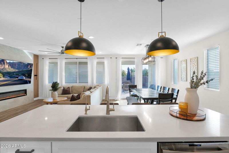 27-web-or-mls-P1459611