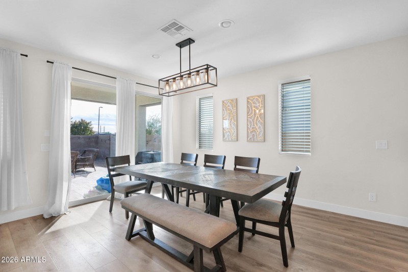 33-web-or-mls-P1459621