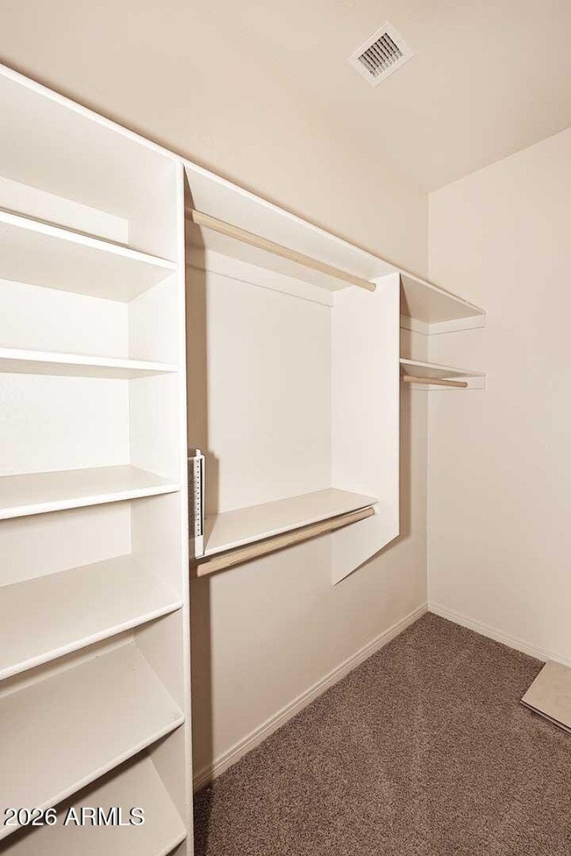 Guest Bedroom-Closet
