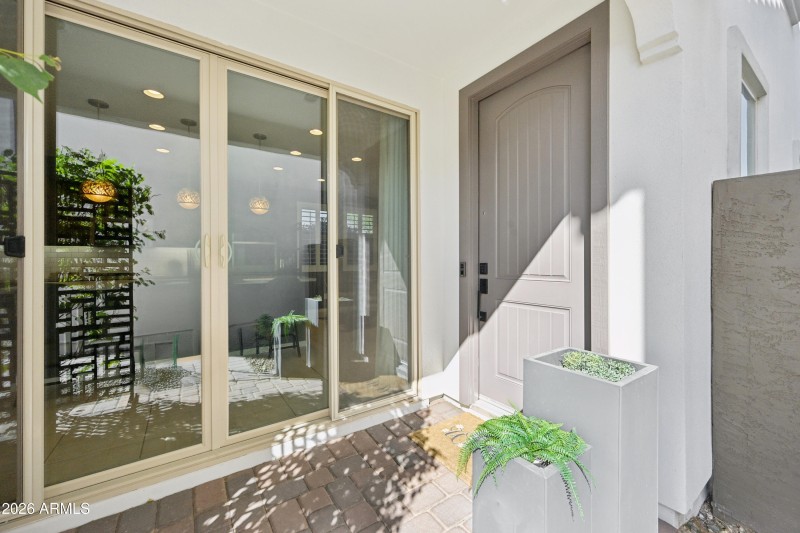 4-print-N 24th Dr-S3001-004