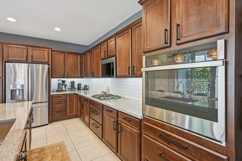 15-print-N 24th Dr-S3001-015