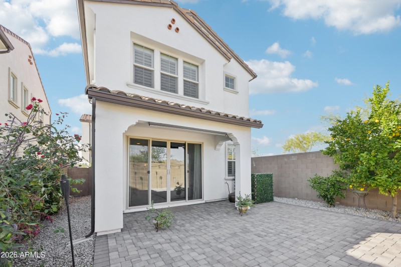 38-print-N 24th Dr-S3001-038