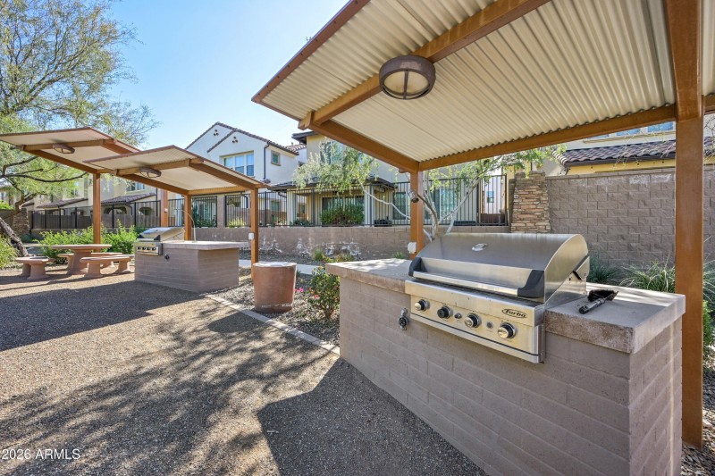 41-print-N 24th Dr-3001-901