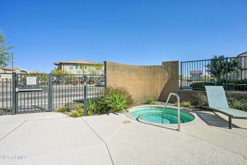 47-print-N 24th Dr-3001-907