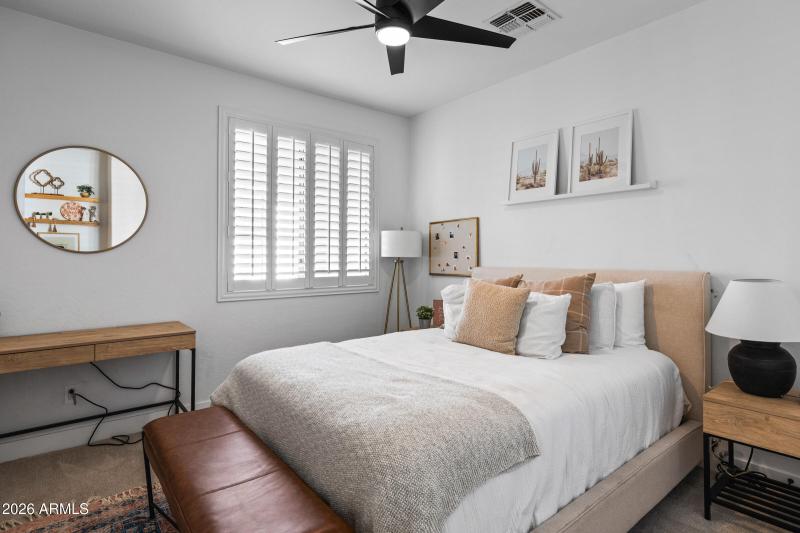 2435 E Narrowleaf Dr-31