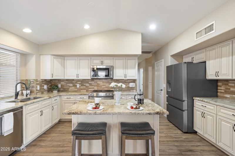 UPDATED, STYLISH AND STUNNING