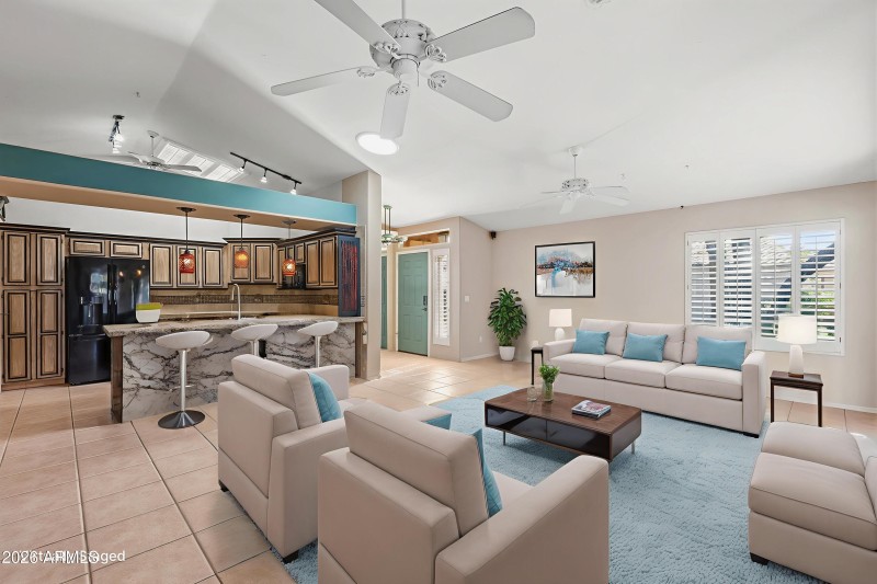 24 - Living Room - virtual - 2