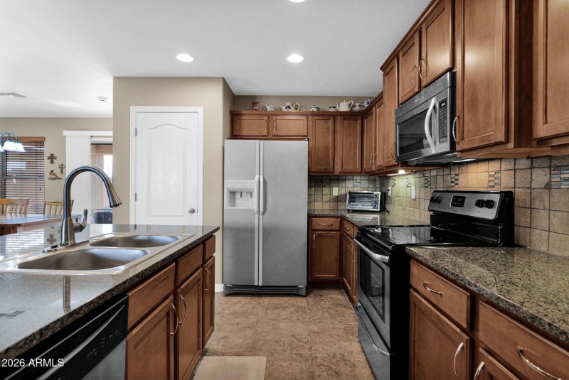 915 Desert Seasons - 12Kitchen