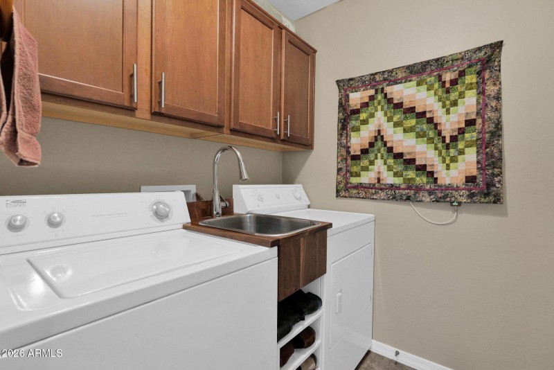 915 Desert Seasons - 24Laundry Room
