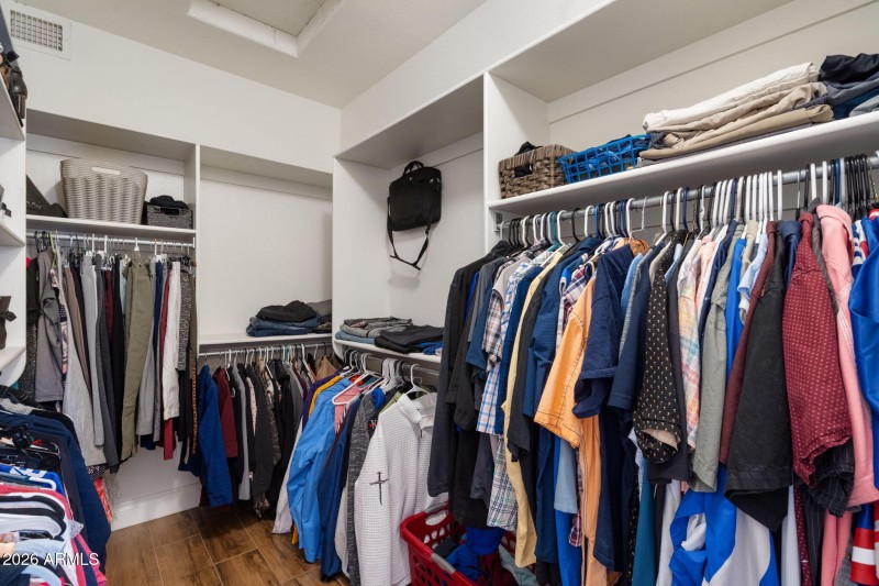 PRIMARY BEDROOM WALK IN CLOSET