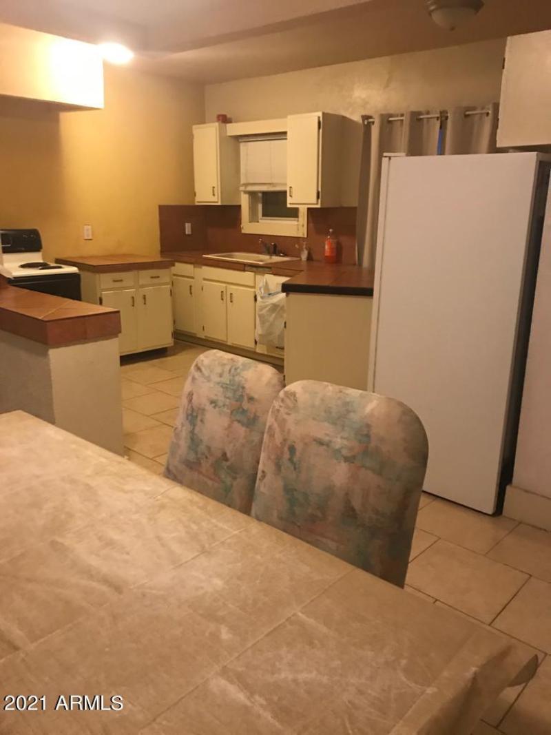 1165 10th kitchen unit 3