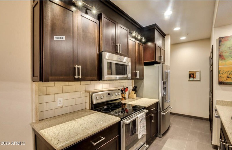 Kitchen with Stainless Steel Appls