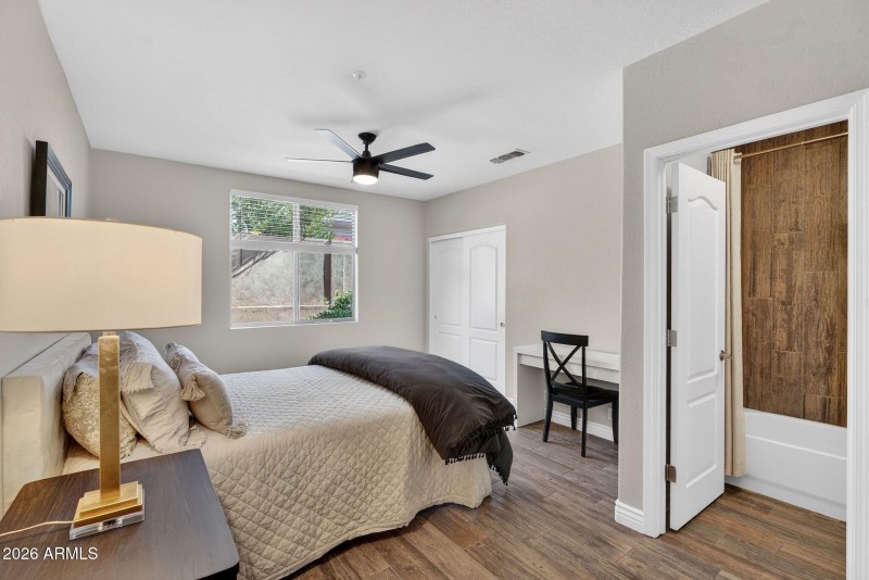 024_66-web-or-mls-05-_e_butherus_dr_733