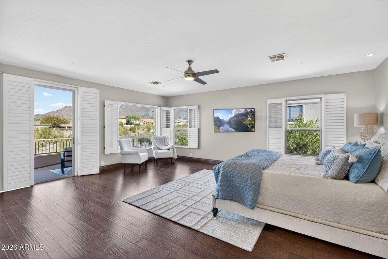 030_44-web-or-mls-51-_e_butherus_dr_348