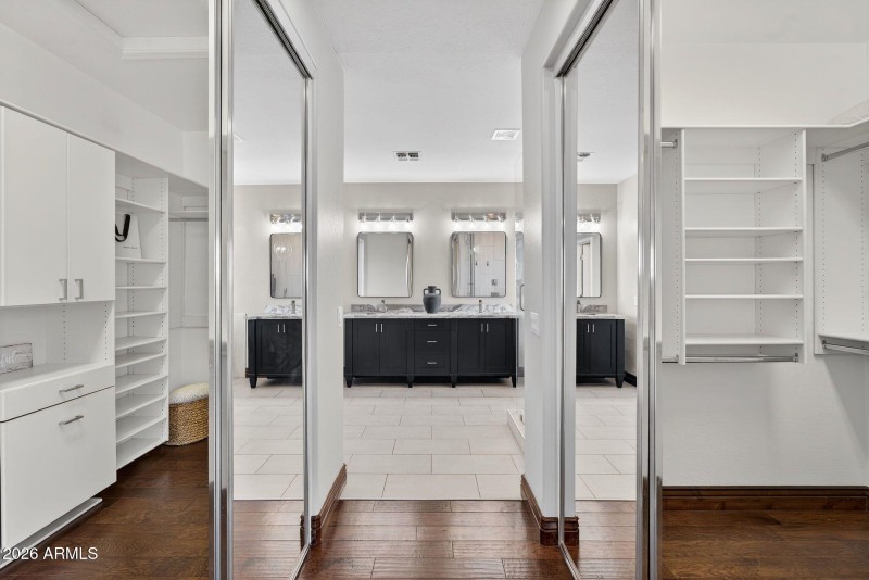 037_55-web-or-mls-64-_e_butherus_dr_929