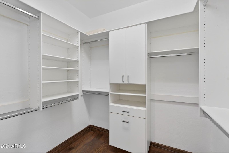 038_64-web-or-mls-73-_e_butherus_dr_901