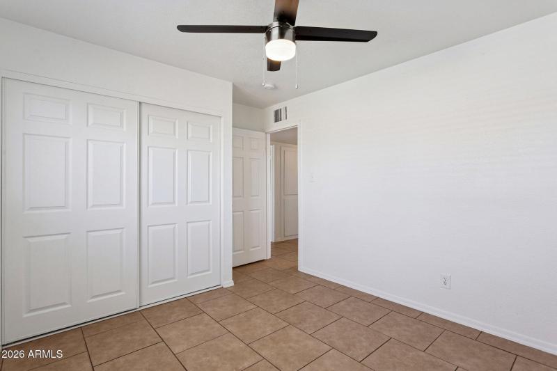 23-web-or-mls-5662-w-mariposa-st