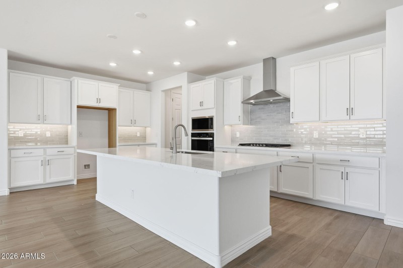 PHX_Miravida_Lot 1044_Imperial_14777_Kit