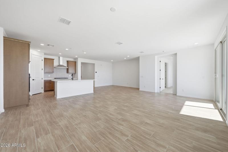 PHX_Landmarke_lot 1062_Azure_689_Greatro