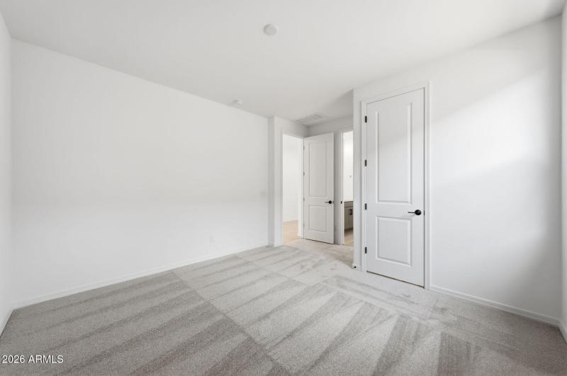 PHX_Landmarke_Lot 1063_Cobalt_705_Bed3