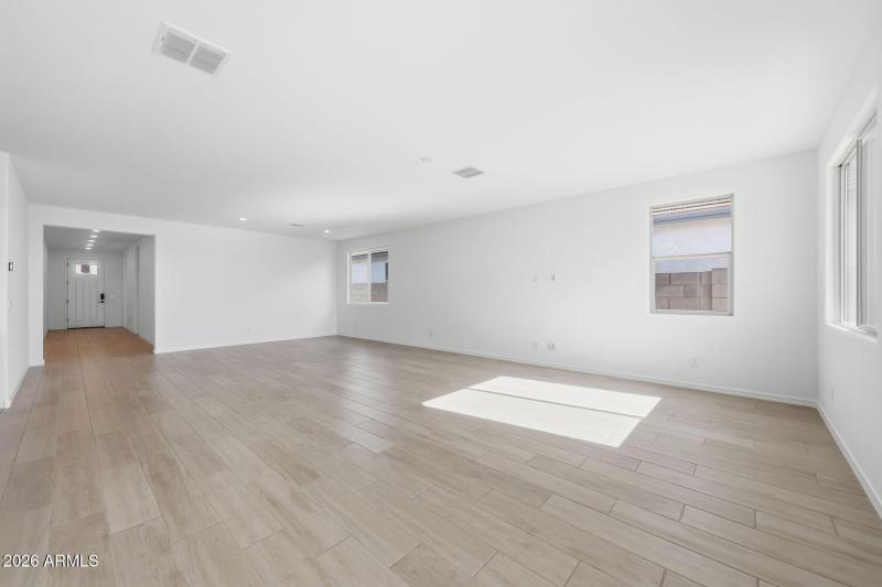 PHX_Landmarke_Lot 1063_Cobalt_705_Greatr