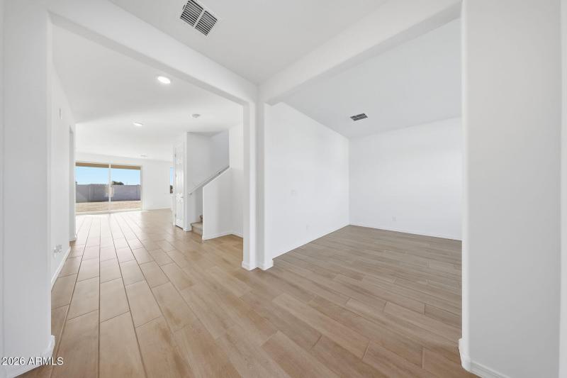 PHX_Landmarke_lot 1064_Pacific_719_Flex