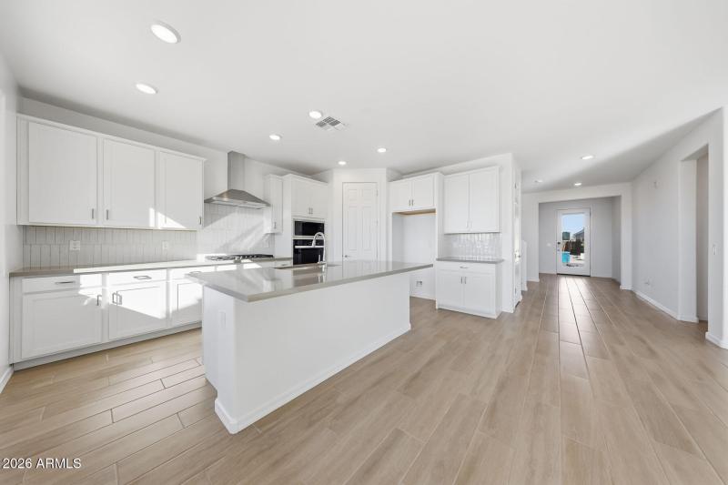 PHX_Landmarke_lot 1064_Pacific_719_Kitch