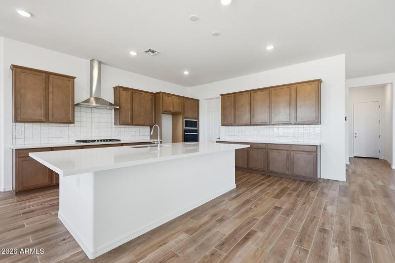 PHX_Empire Pointe_Lot 7054_Pine_226622_K