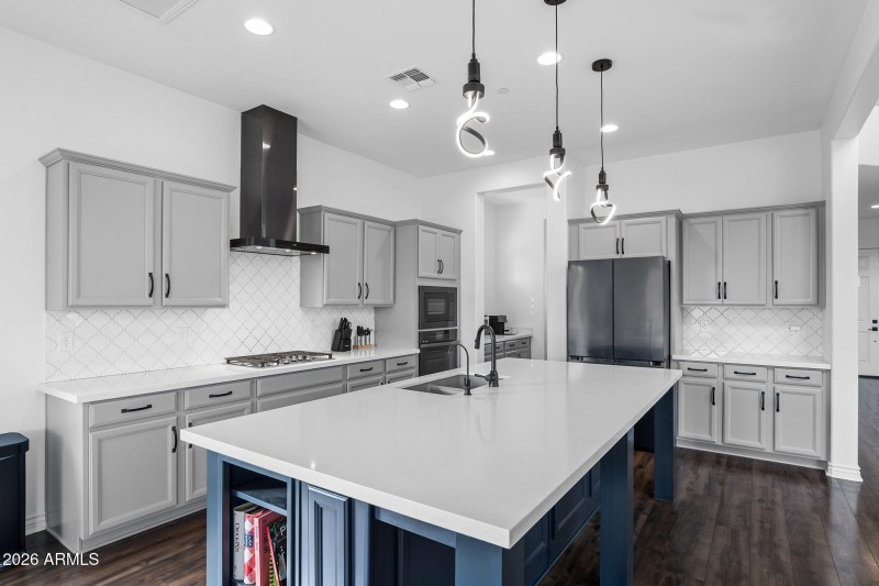 020__32083 N 126th Ave