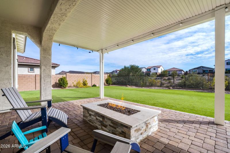 027__32083 N 126th Ave