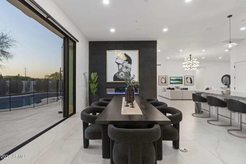 Indoor-Outdoor Dining Experience