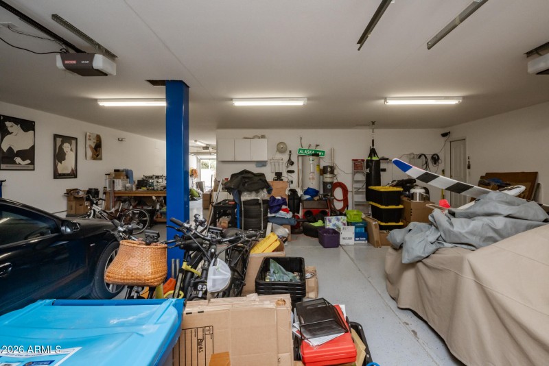 Huge garage with lift