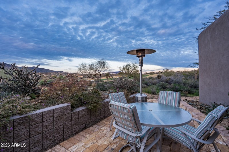 048_Golf Course Views