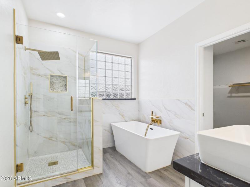 27-web-or-mls-CAM03379G0-PR0177-STILL027