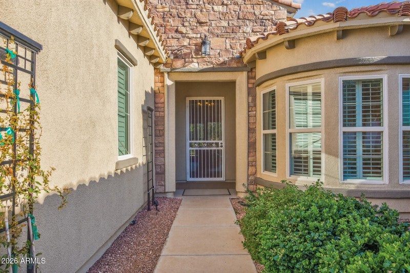 Recvent exterior paint