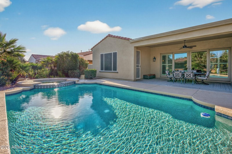 Pebbletec pool & spa