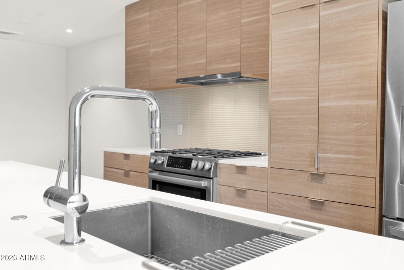 25-web-or-mls-P1460615