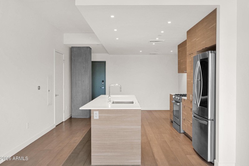 29-web-or-mls-P1460621