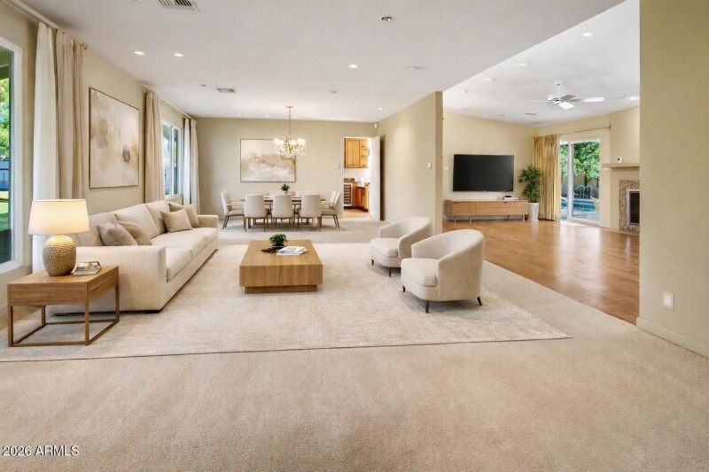 609D503B-2C8F-4A0C-8070-B78AAF1495F4