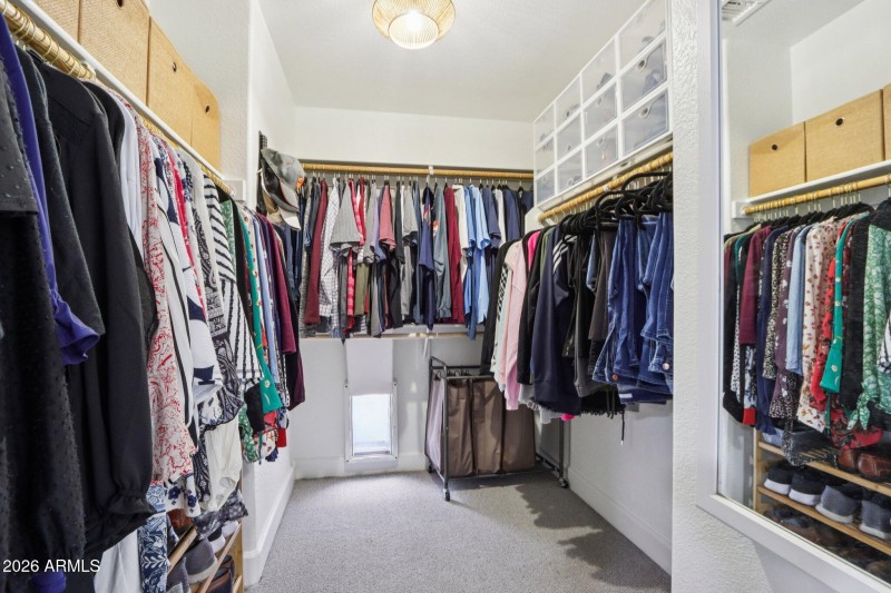 38-web-or-mls-W Gail Dr-S2901-036