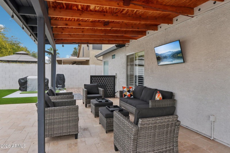 44-web-or-mls-W Gail Dr-S2901-042