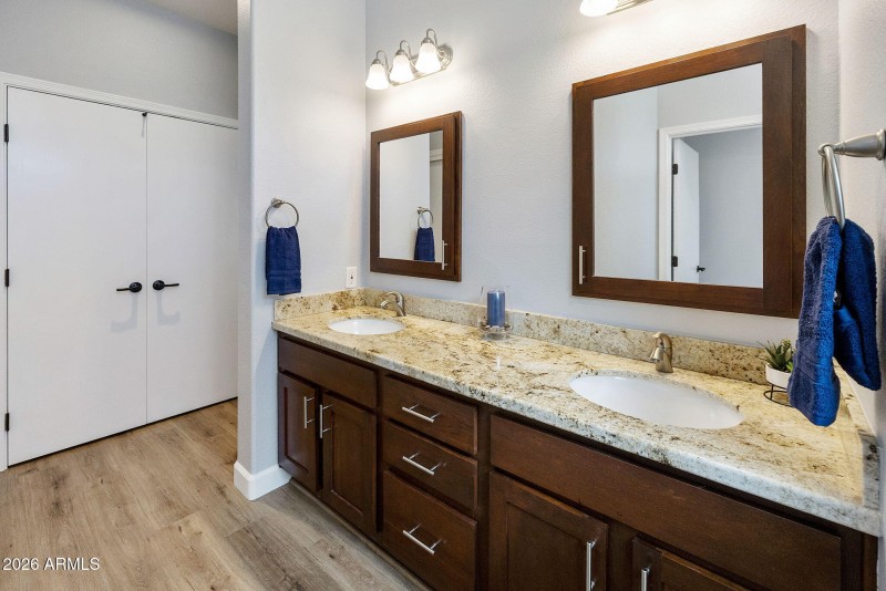 22207 N CHEYENNE Drive