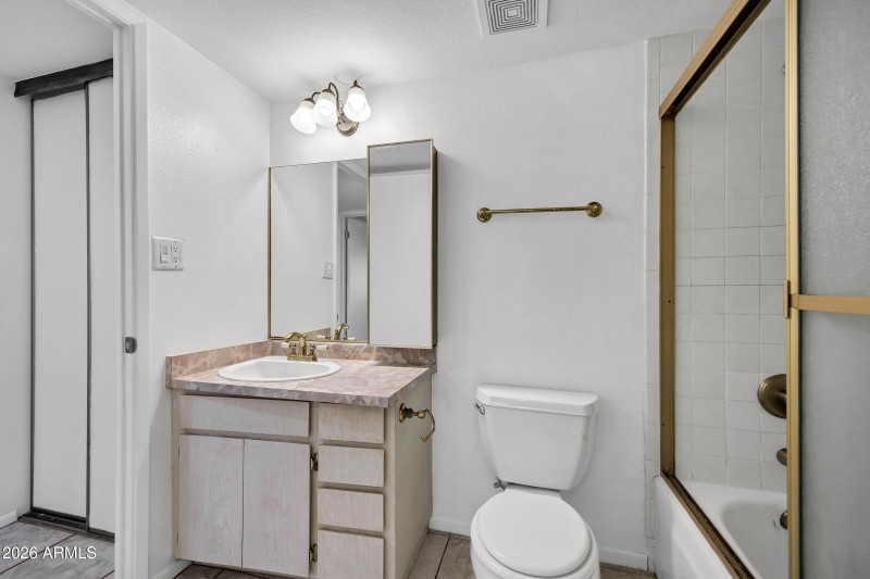 7930 E Camelback Rd unit 106-18