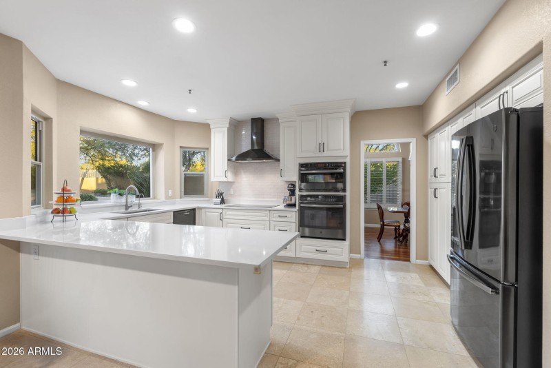 Fully renovated kitchen