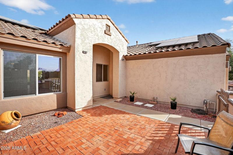 Charming Courtyard Entry